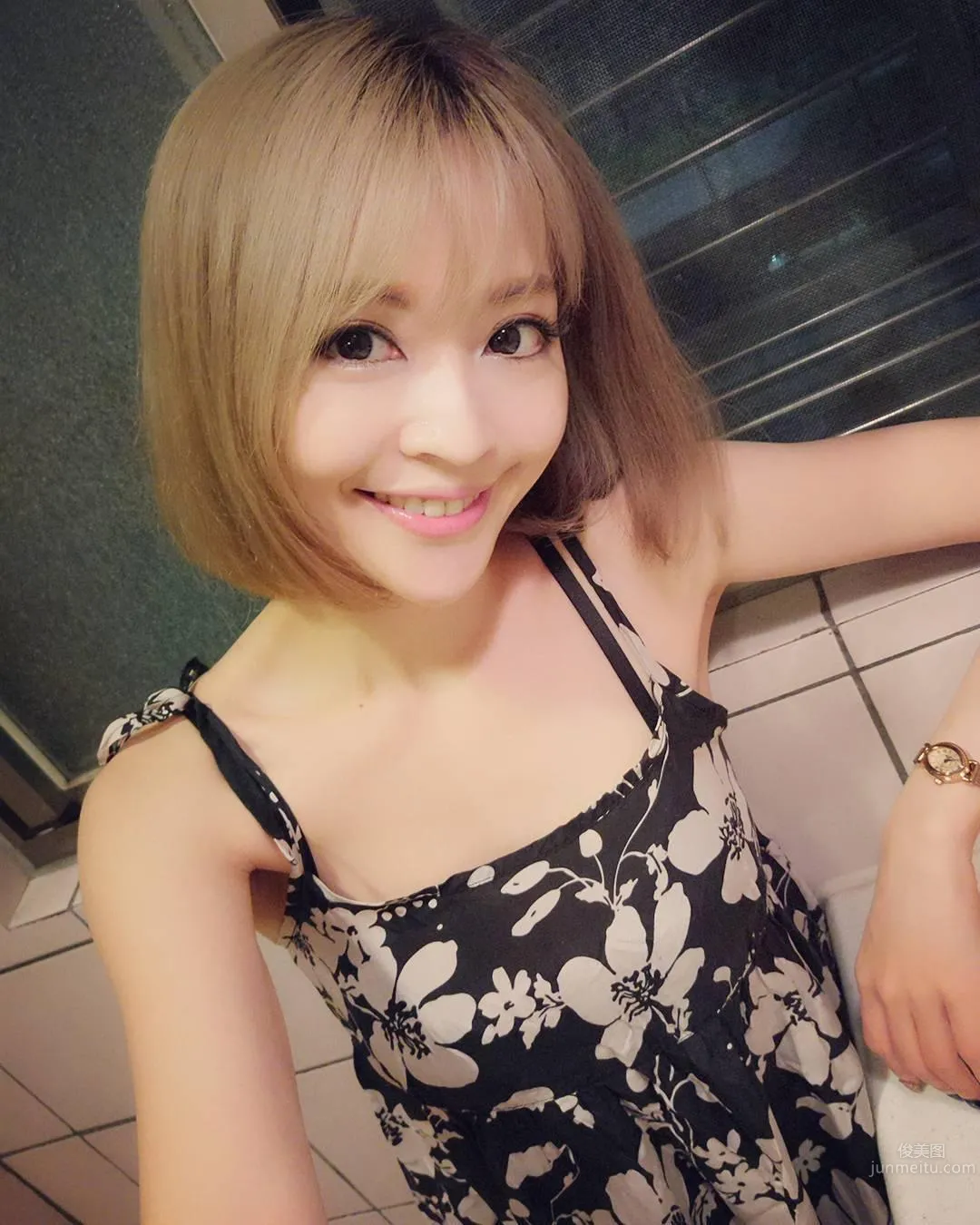 Lucy倪千淩- 氣質正妹各種套裝好銷魂 9
