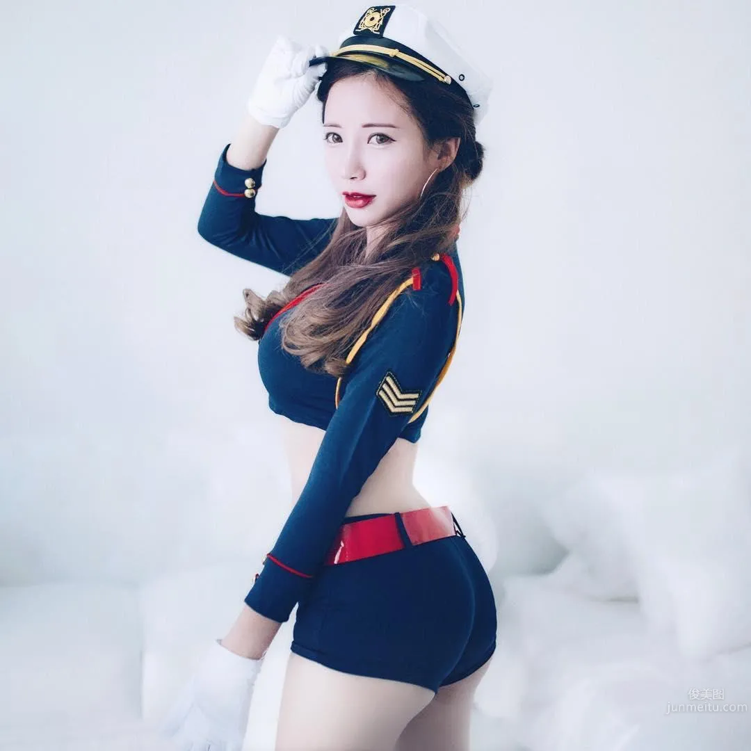 性感DJ蓝丽玲火辣刷盘 台下听众嗨翻天花板_14