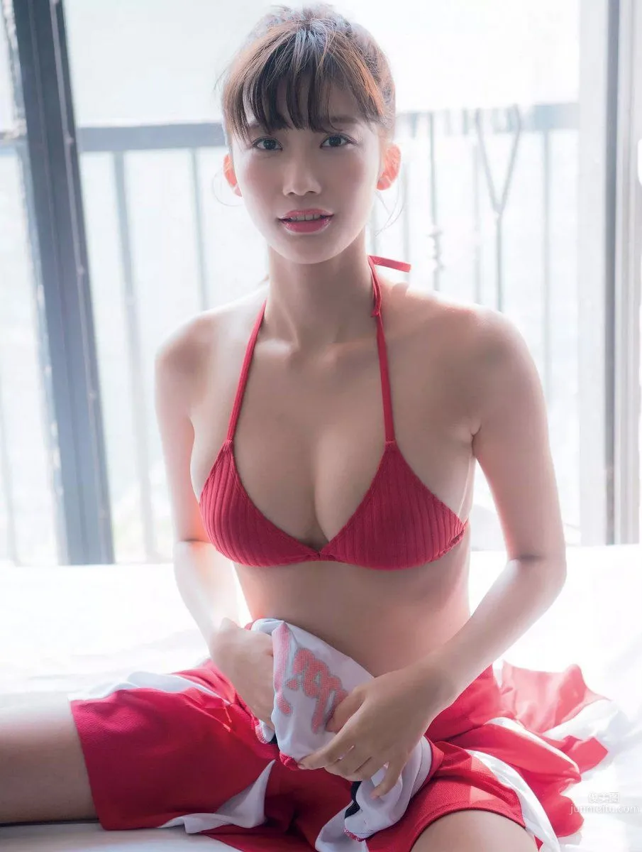 Yuka Ogura - 2017 Weekly Playboy News Photos photo 4