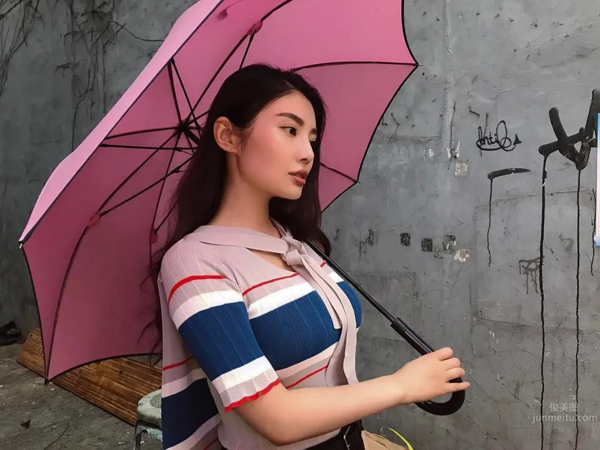 Xu Dongdong - Sister-in-Law Satisfies All Your Fantasies photo 20