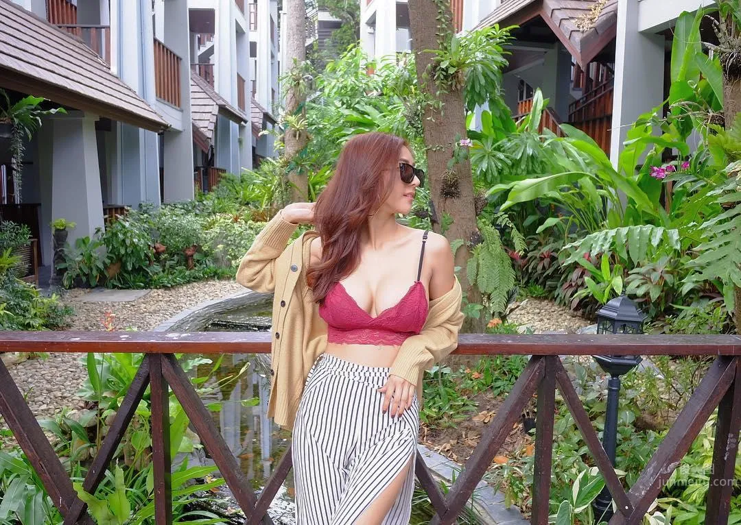 Cawaii Kanom - Thailand's Popular Car Model's Latest Private Shoot photo 45