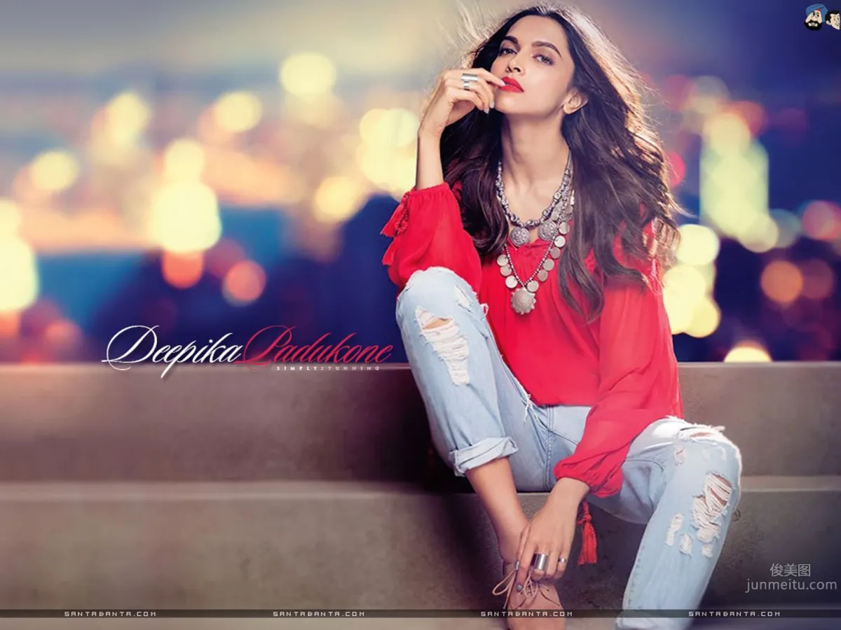 Deepika Padukone: Photo Set 2026 photo 10