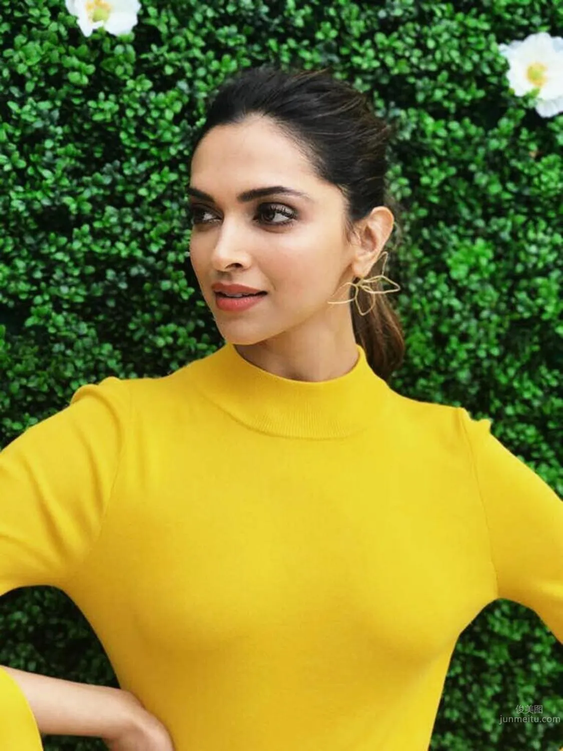 Deepika Padukone: Photo Set 2026 photo 7