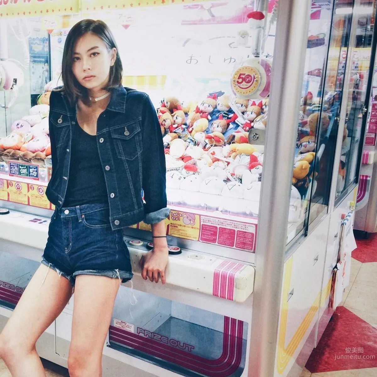 Chinese-American Mixed Blood Lauren Tsai, Full of Energy Retro Vibe photo 43