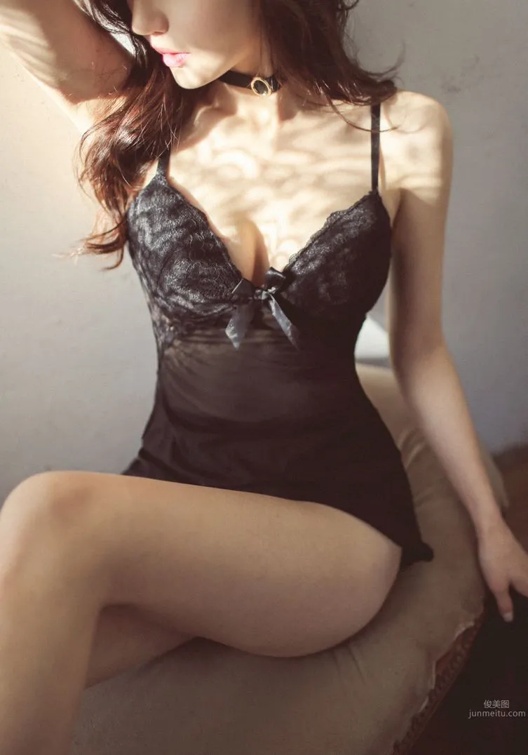 南韓美人孫允珠 唯美系吊帶内衣二 39