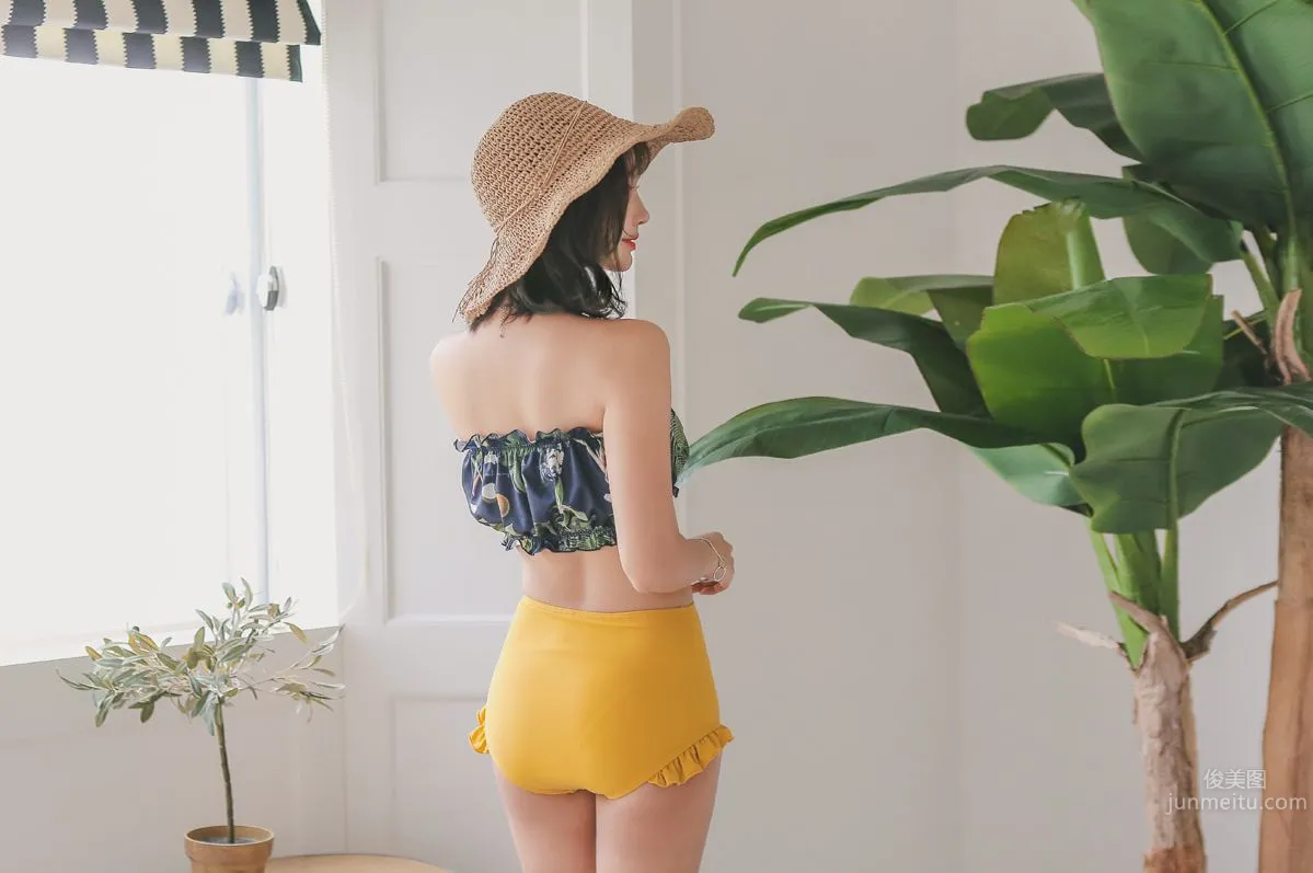 Korean Model Yeonjieun maybeach Swimwear Series Five photo 7