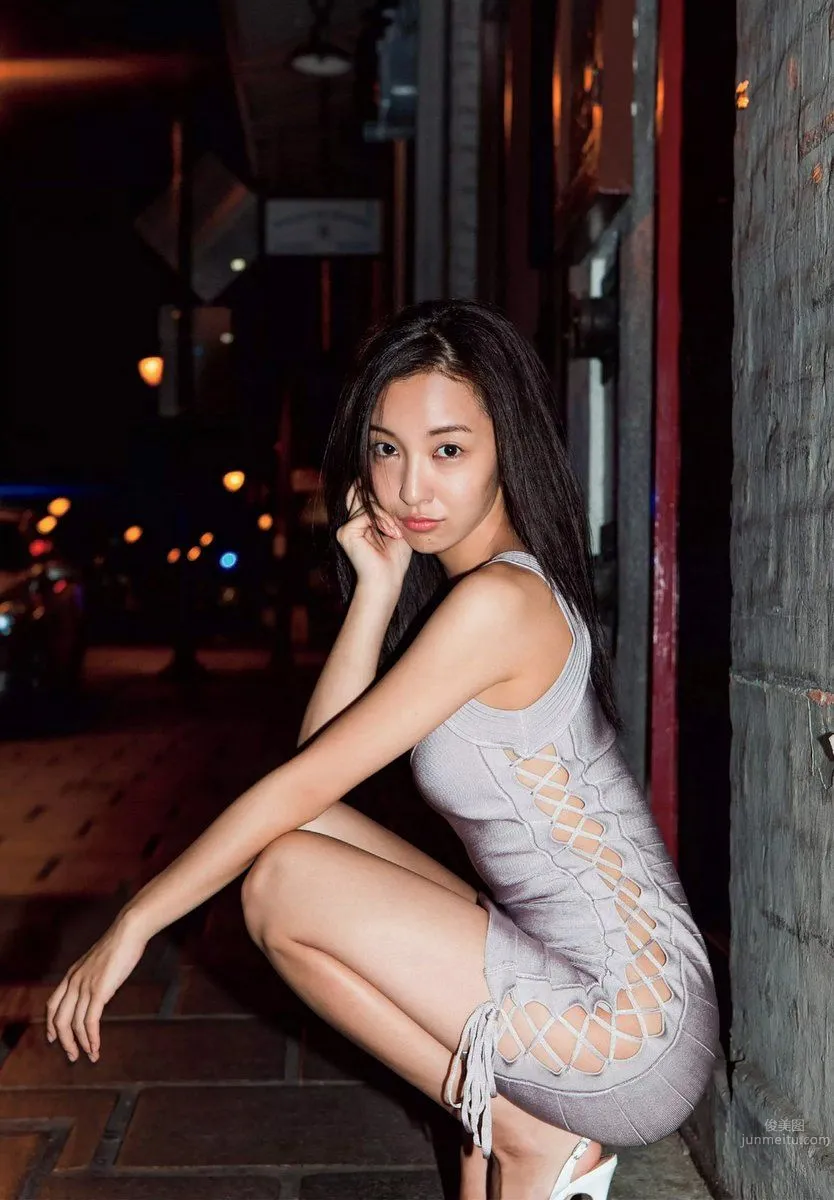 Tomomi Itano: 2017 NEWS photo 26