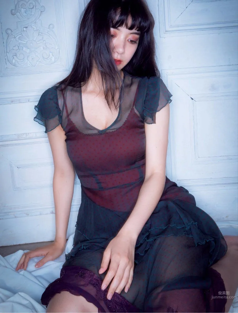Elaiza Ikeda - 2017 Weekly Playboy News Photos photo 3