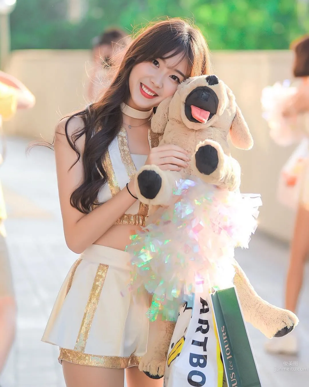 好銷魂！國民女神前後擺動，性感曲線看飽看滿 42