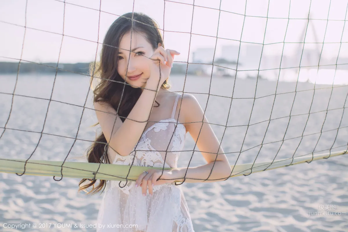 甜美女神Yumi尤美 藍天銀灘白雲佳人美 25
