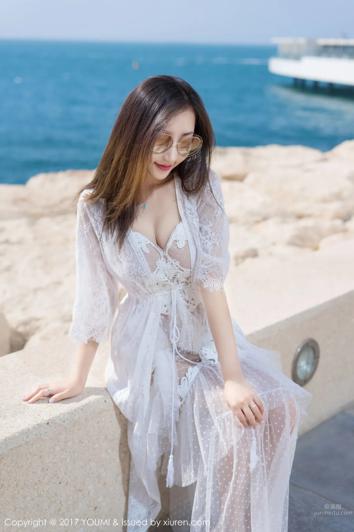 甜美女神Yumi尤美 藍天銀灘白雲佳人美 41