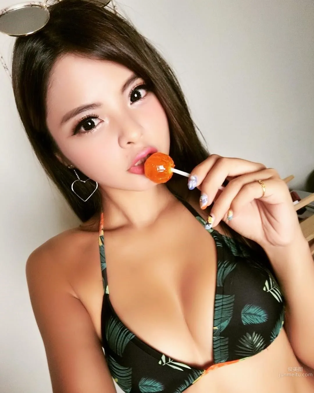 Sunshine Beauty Mayu Sato, Healthy Wheat-Colored Skin photo 20