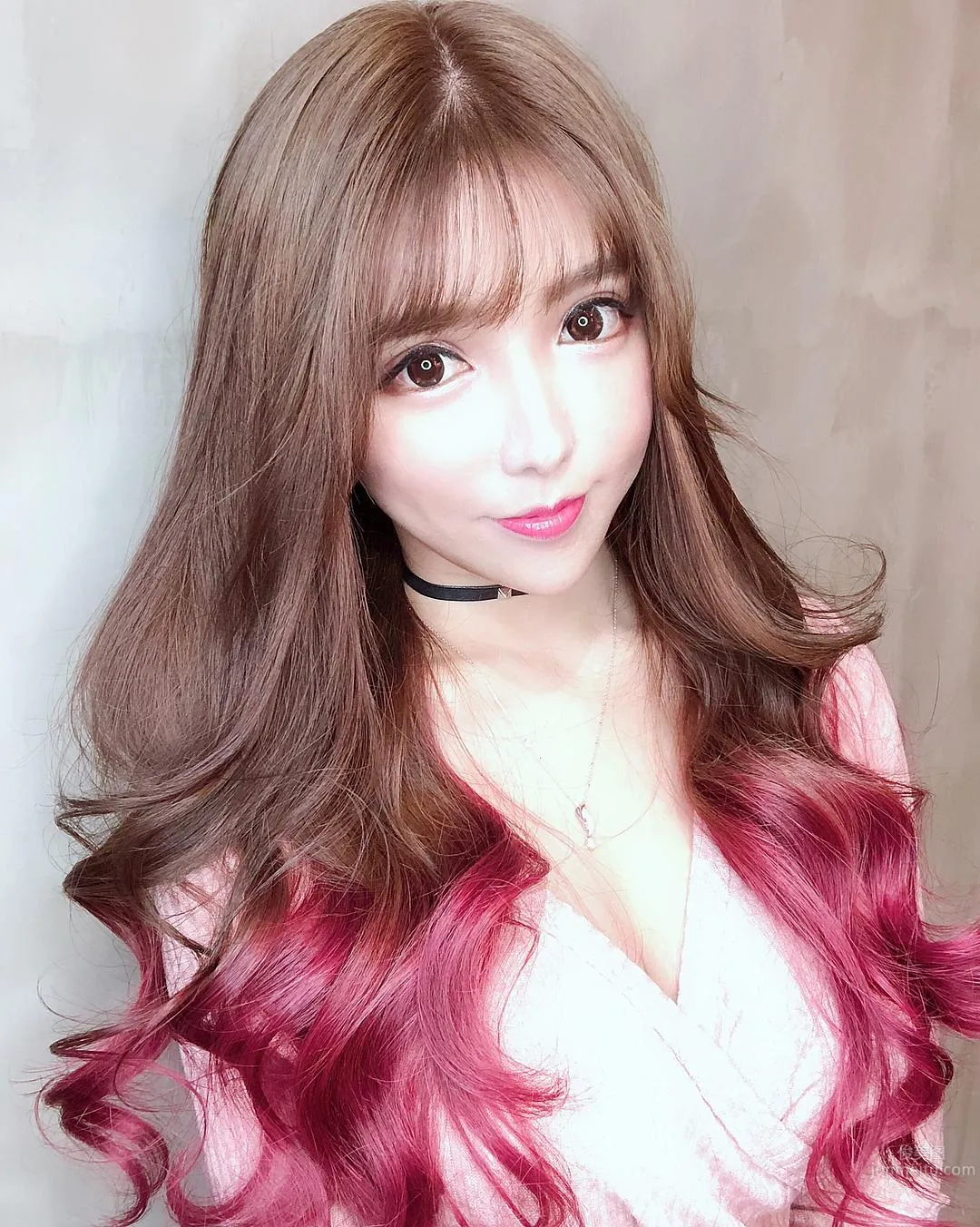 Looks Just Like Popular Actress Yua Mikami! Fair-Skinned Sweetheart Tan Yongxi's Bust Is Too Astonishing photo 8