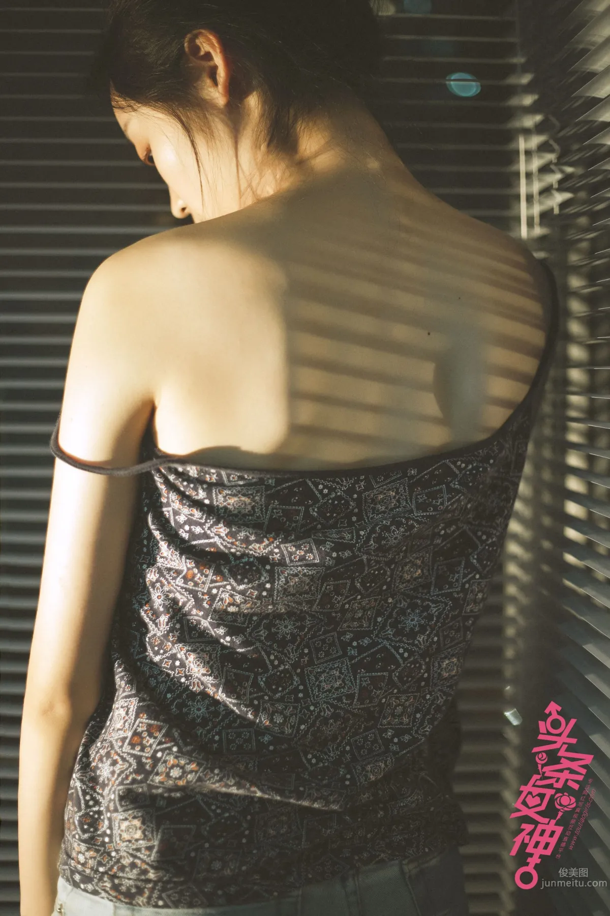 头条天使美女夜微凉_8