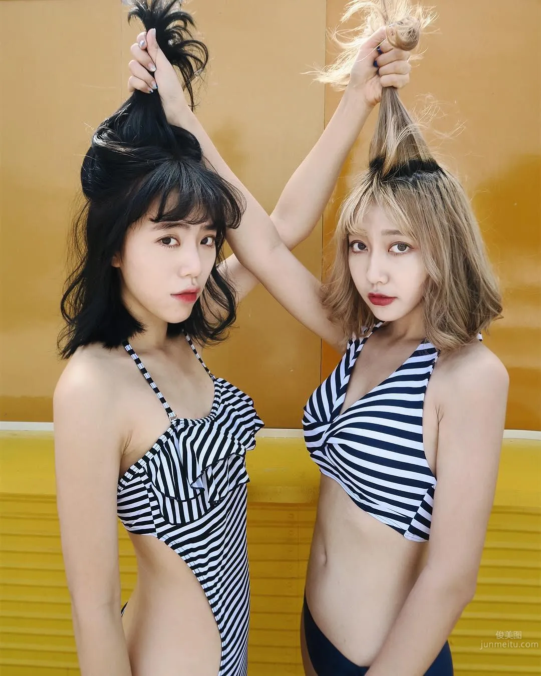 Xu Qingling, Ig Sharing Okinawa Bikini Photos photo 44