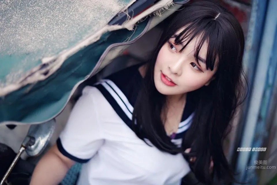 李姿儀- 萌萌脸蛋身材却超火爆的无敌反差！_3