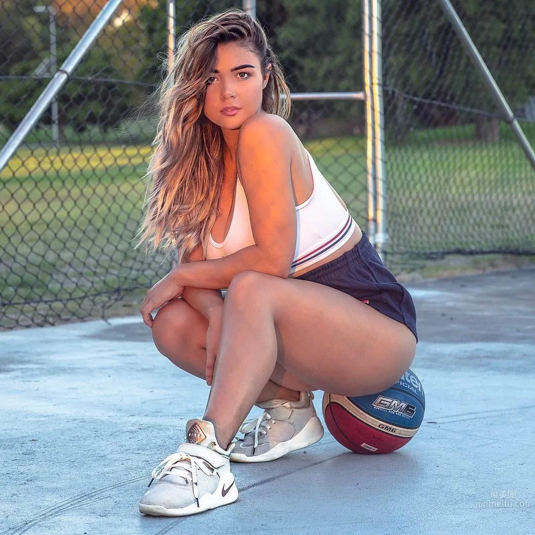 Jem Wolfie - Australian Basketball Star with Big Breasts and Curves photo 14