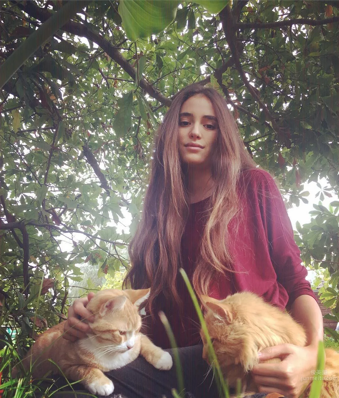 Luna Aballay, Possibly the Sexiest Farmer in the World photo 6