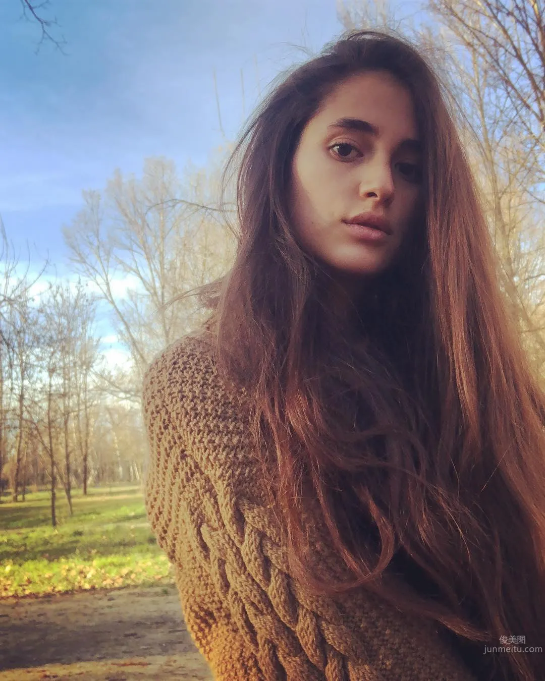 Luna Aballay, Possibly the Sexiest Farmer in the World photo 25