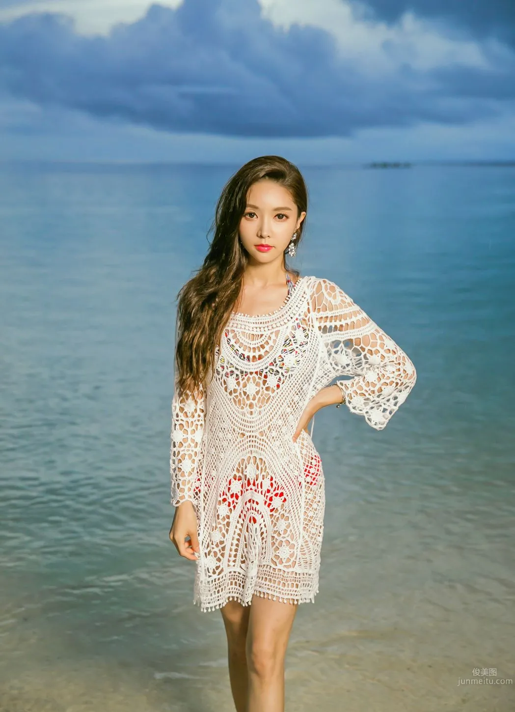 Park Soo Yeon - 2017 Swimwear Series Set Five photo 100