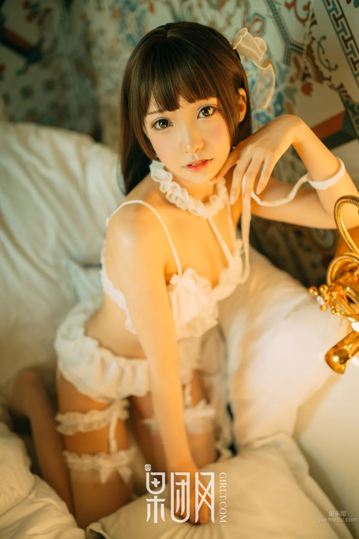 白絲男人斬！蘿莉真空上陣化身調皮小女仆 19