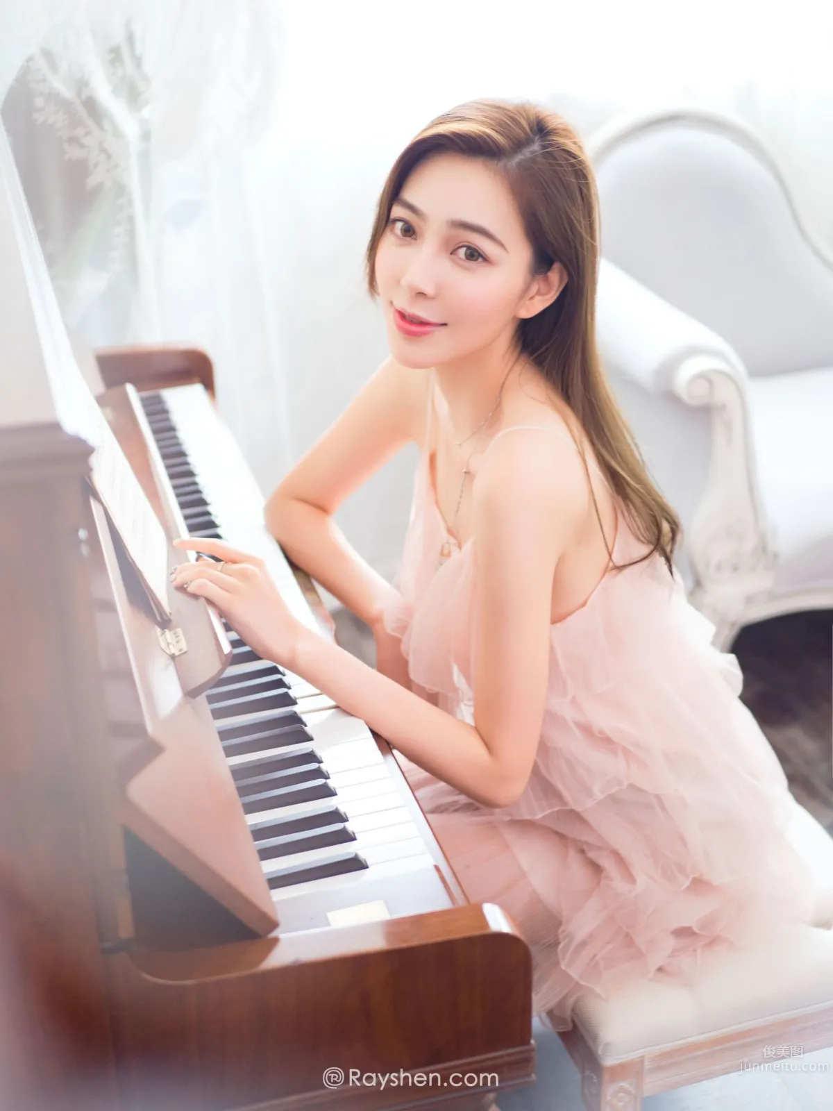 王琳- 气质模特唯美写真_1