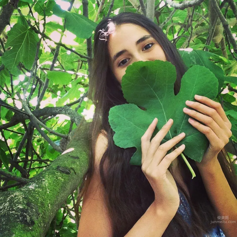 Luna Aballay, Possibly the Sexiest Farmer in the World photo 12