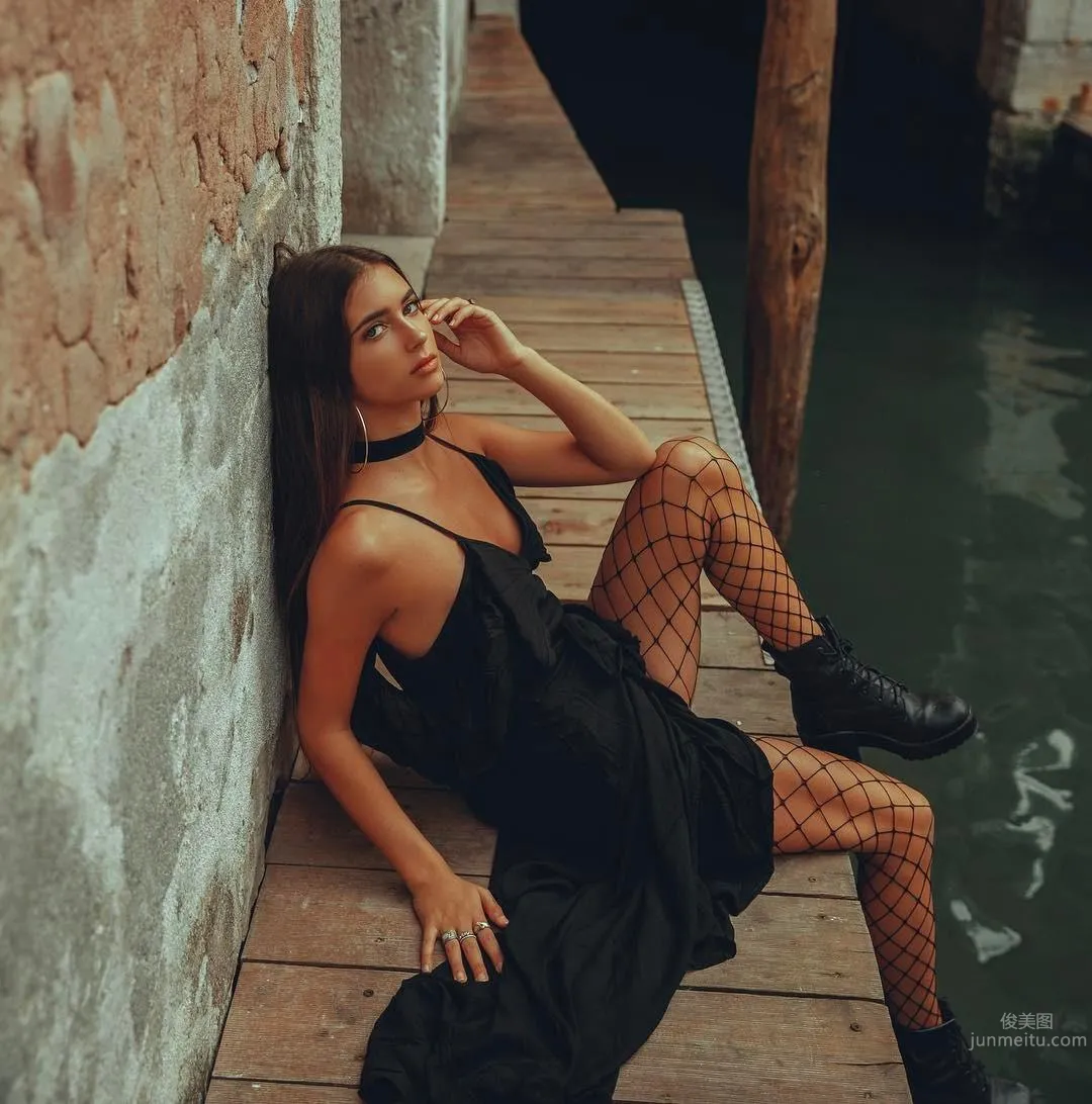 Australian Angel-Level Beauty "Elisha Herbert" Beautiful Face Private Shoot photo 25
