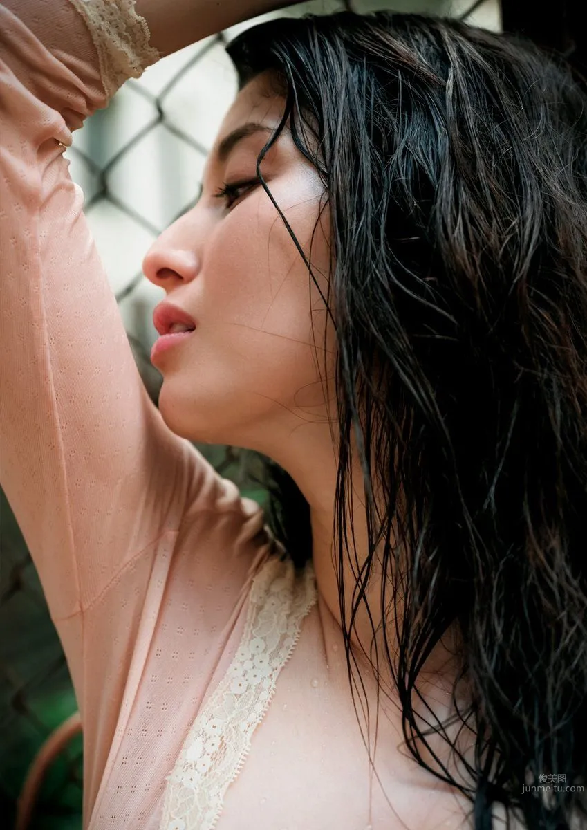 Manami Hashimoto: 2017 NEWS photo 31