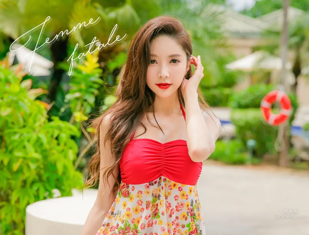 Park Soo Yeon, 2017 Swimwear Series Gallery Six photo 50