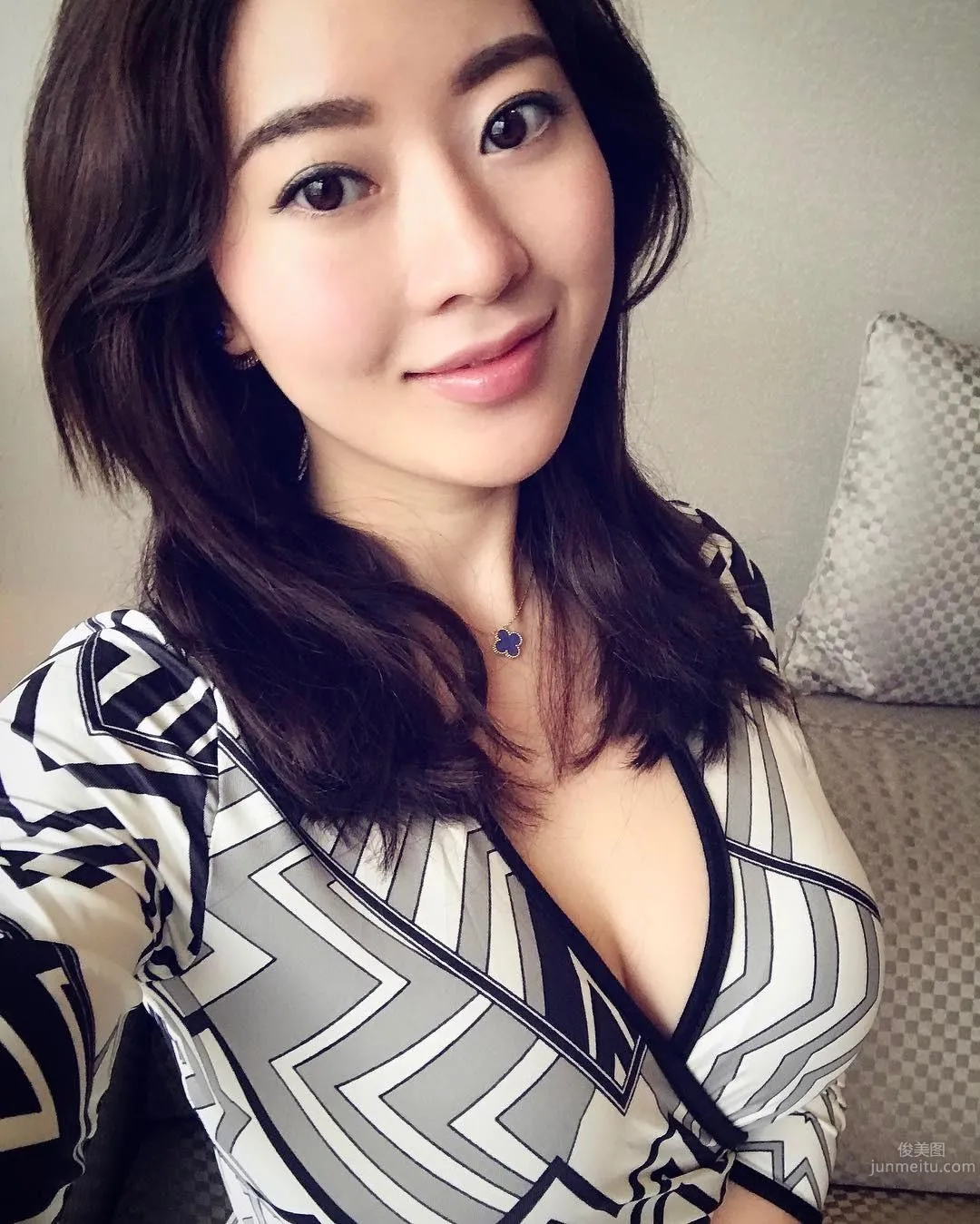 瑜伽女神蒋娉婷 不科学的超好身型_32