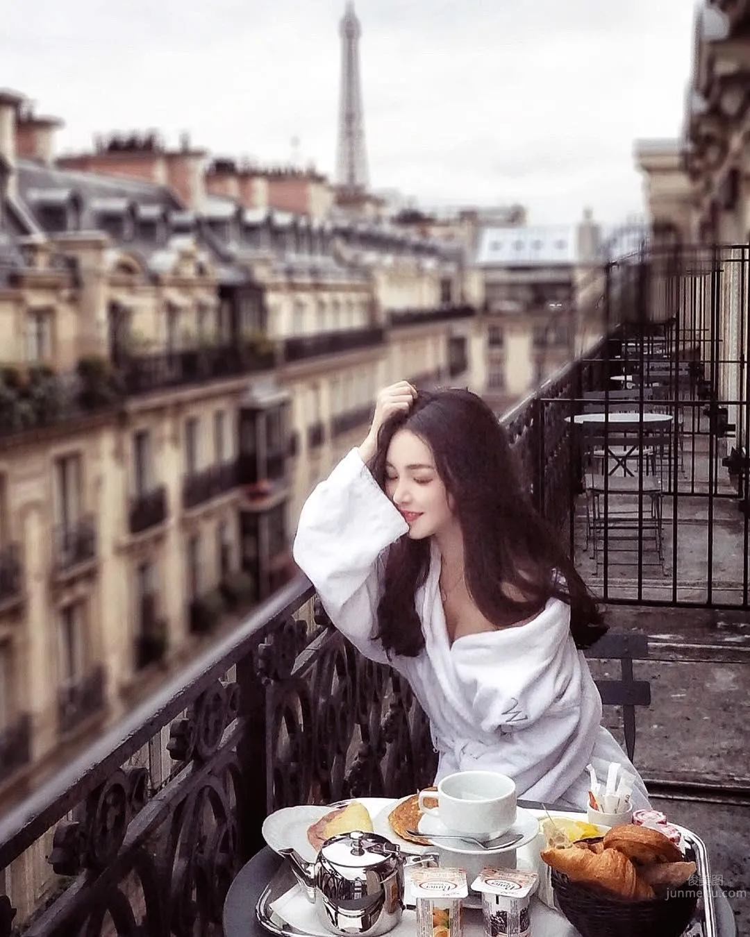 Greedy Little Beautiful Frog, the Aura of a Beautiful Girl Is Delicately Charming photo 11