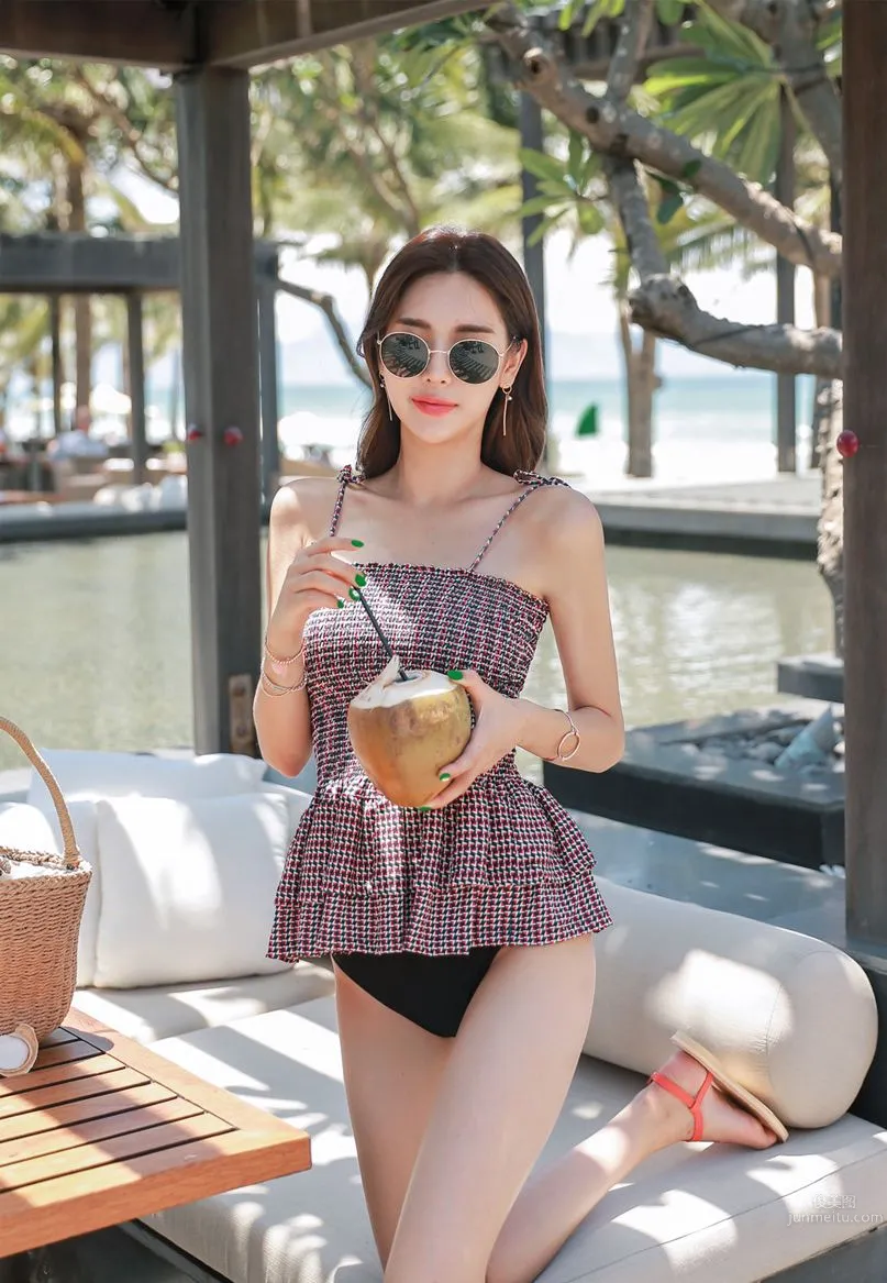 Park Da Hyun - Eranzi Bikini Series Seven photo 80