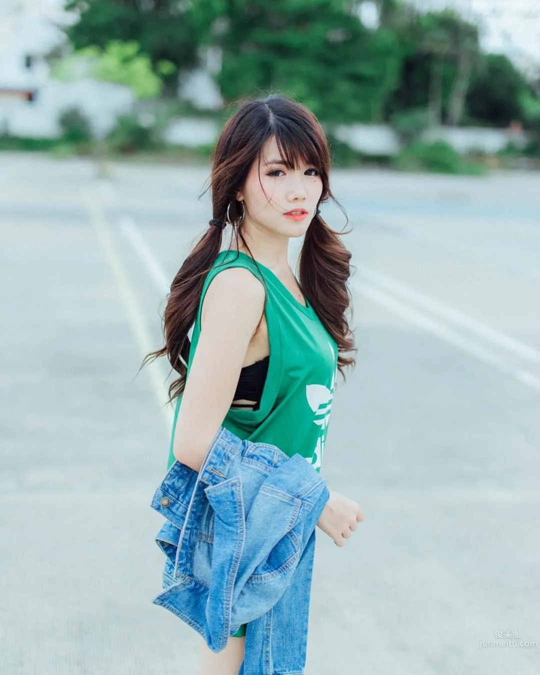 Natty Pitchapa - Thai Beauty Fresh and Refined Photo Set photo 17