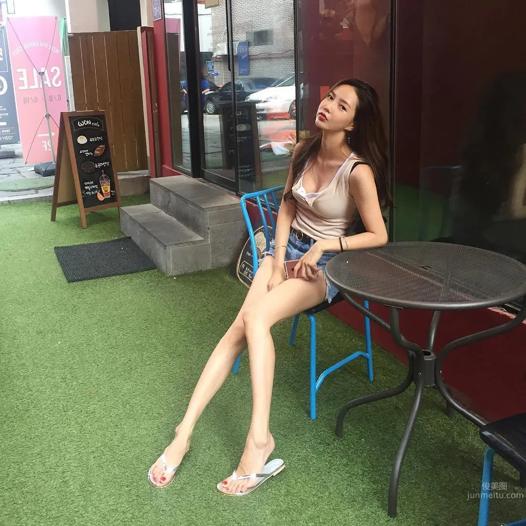 南韩外型气质满分正妹！高颜值让人迷恋～_5
