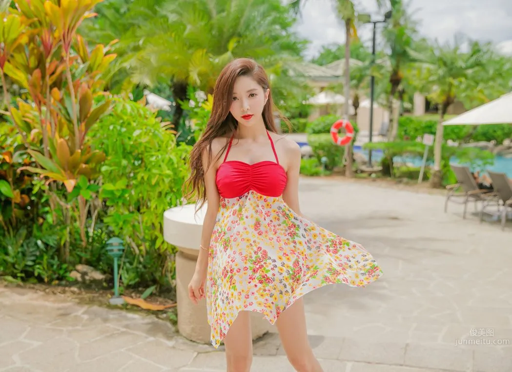 Park Soo Yeon, 2017 Swimwear Series Gallery Six photo 57