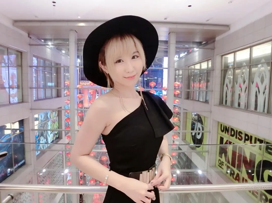 李佩怡- 迷人「魅惑電眼」收服粉絲的心！ 7