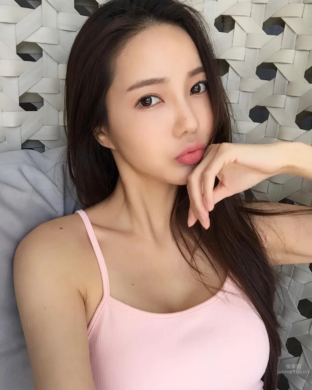 South Korean Beauty with Perfect Looks and Elegance! High Beauty Value Makes People Fascinated~ photo 18