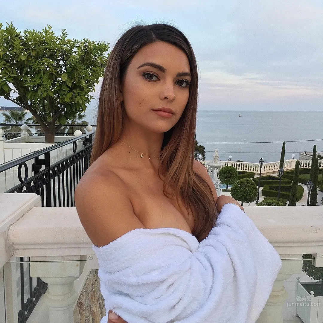 So Tempting! "Pure-Type Beauty" Kyra Santoro's Figure Is Super Wild photo 36