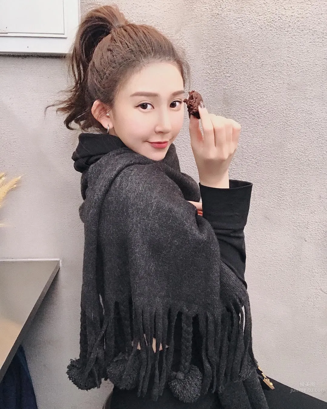 'Mingdao Campus Beauty' Evolved Even More After Graduation, So Hot Fans Shout No No! photo 26