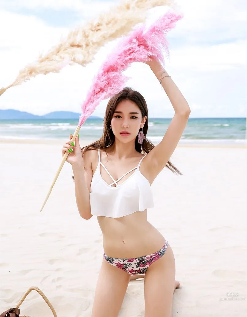 Park Da Hyun - Eranzi Bikini Series Seven photo 67