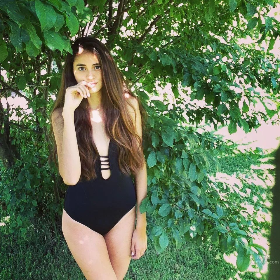 Luna Aballay, Possibly the Sexiest Farmer in the World photo 13