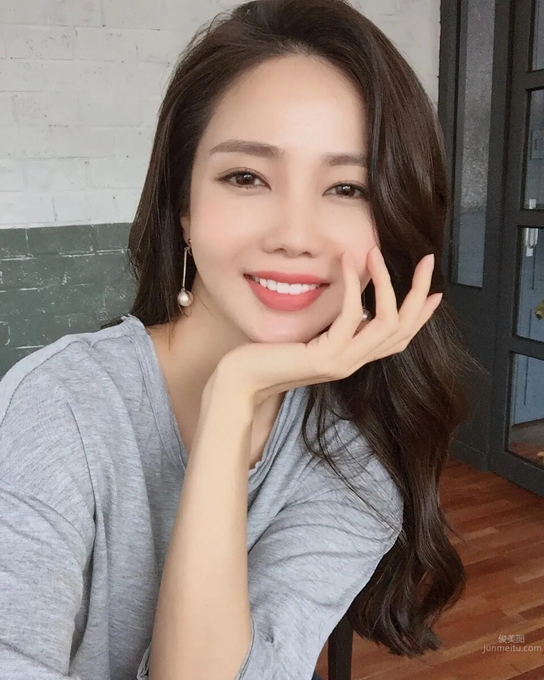 South Korean Beauty with Perfect Looks and Elegance! High Beauty Value Makes People Fascinated~ photo 29