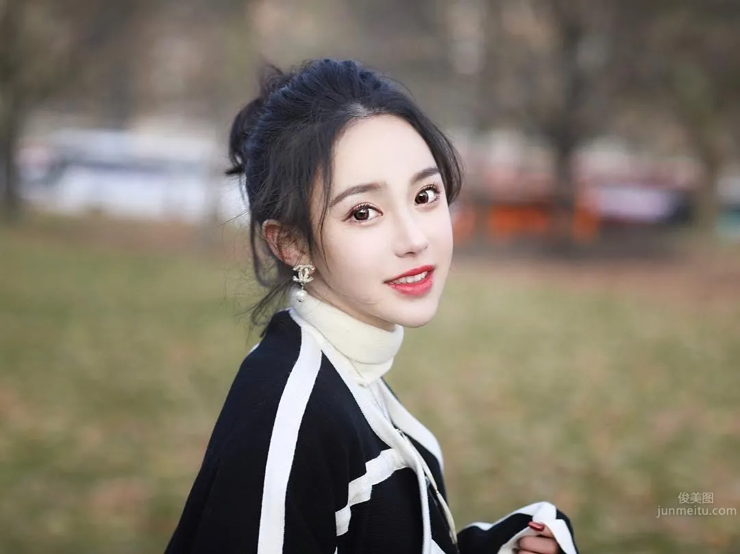 Greedy Little Beautiful Frog, the Aura of a Beautiful Girl Is Delicately Charming photo 18