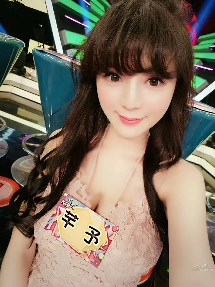 台灣正妹芊予Charmmy 完美顔值讓人戀愛 4