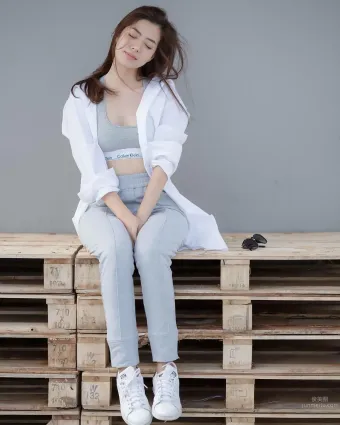 泰國網紅美女Mean 甜美可人模特兒