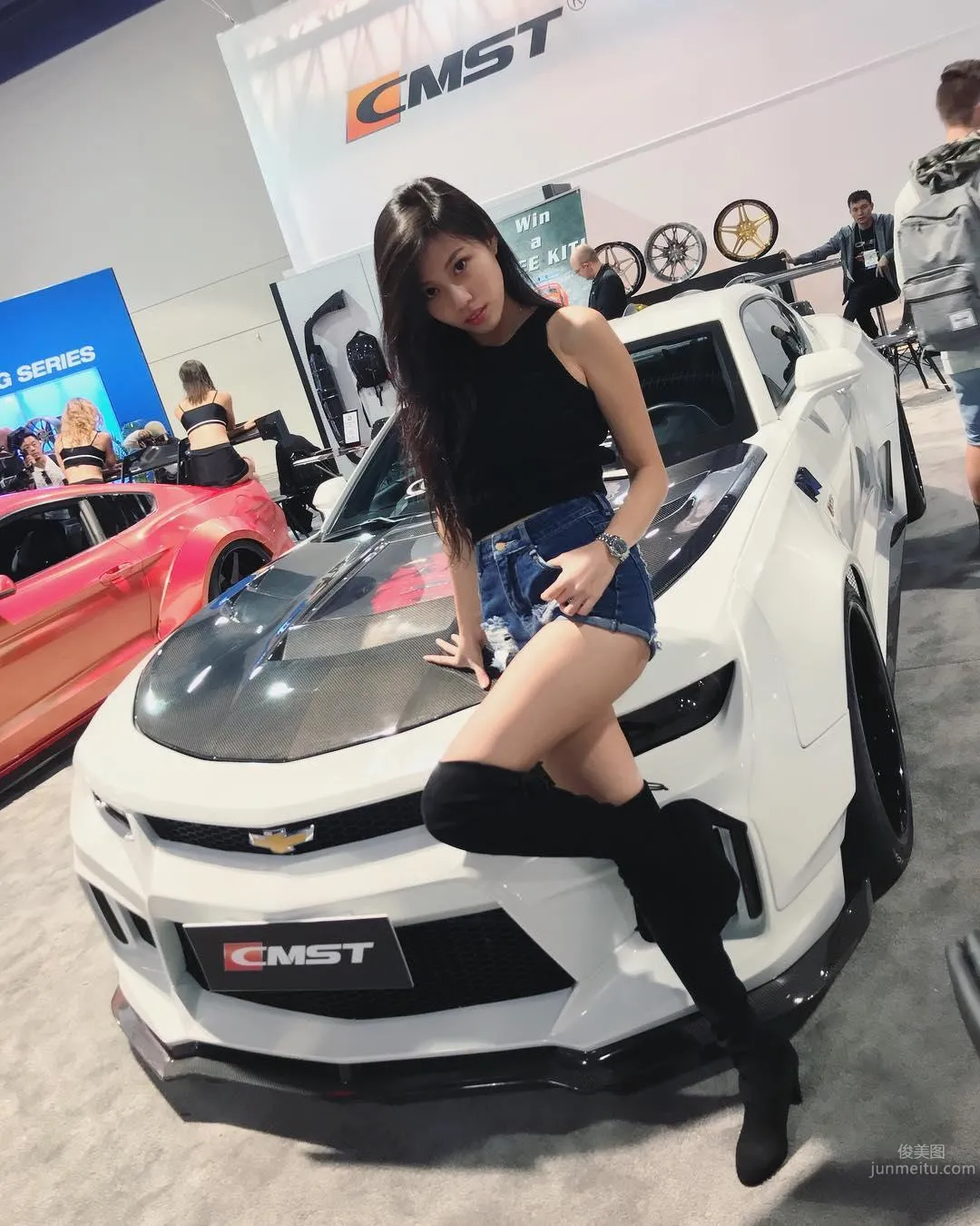 Sweet and Domineering! Chen Lingyu's Super Confident Smile Plus Hot Figure, the Queen Is Decided to Be You! photo 18
