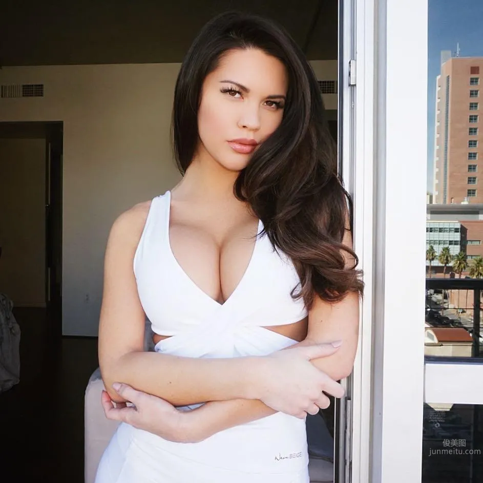 銷魂！性感名模Tawny Jordan 穿上比基尼就是不一樣 46