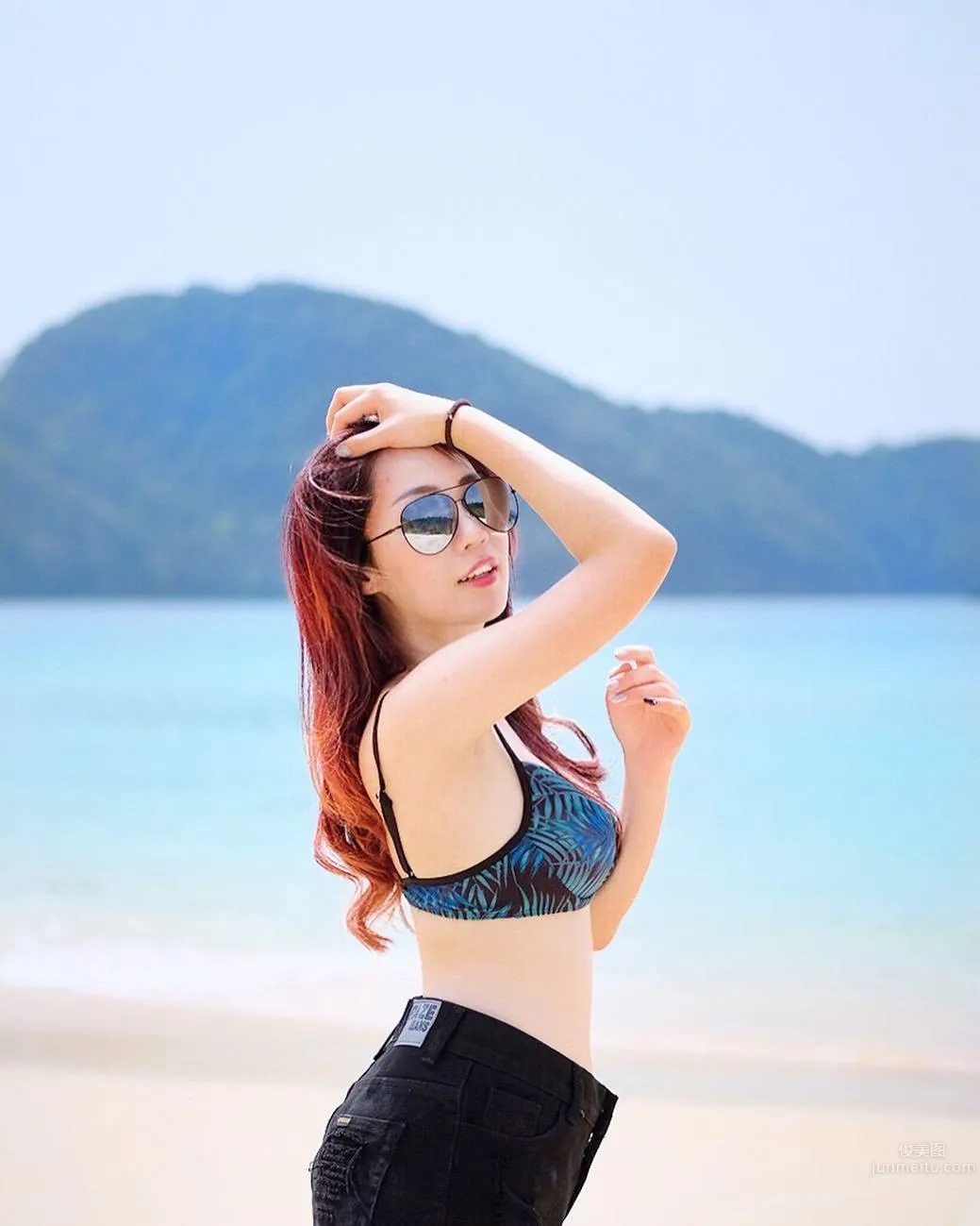 Malaysian Beauty Deng Anqi, Elegant Yet Sexy photo 39