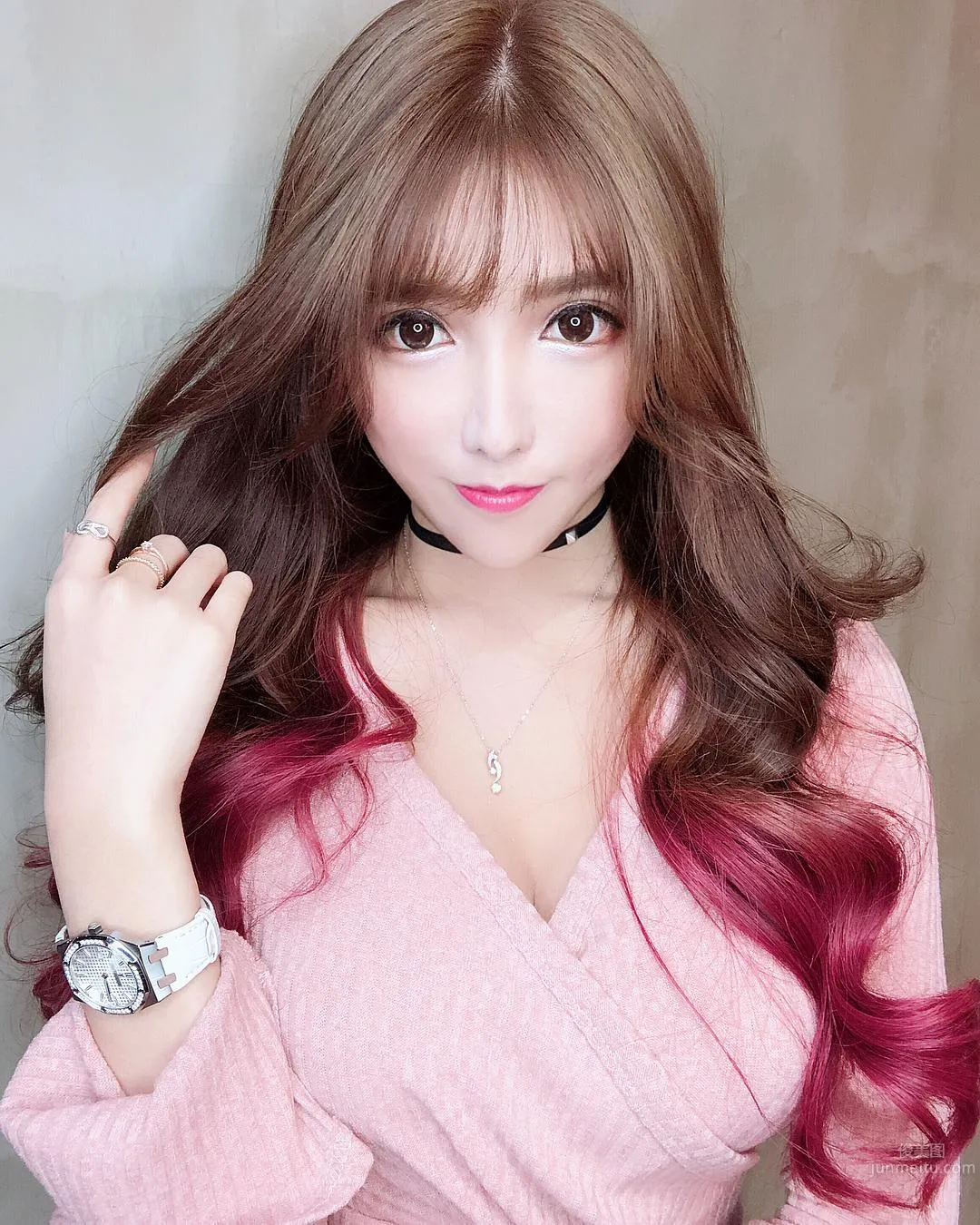 Looks Just Like Popular Actress Yua Mikami! Fair-Skinned Sweetheart Tan Yongxi's Bust Is Too Astonishing photo 9